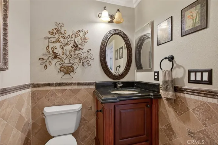 6959 Wyndham Hill, Riverside, California 92506