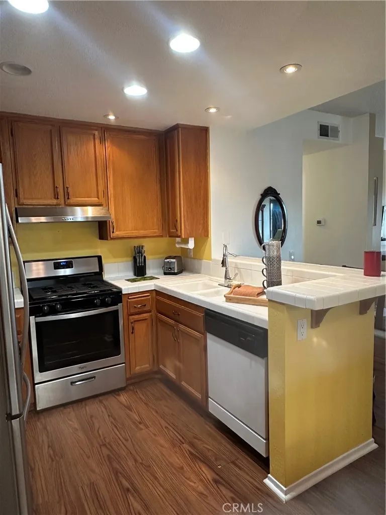21245 Camelia 27, Lake Forest, California 92630 home-pic-26