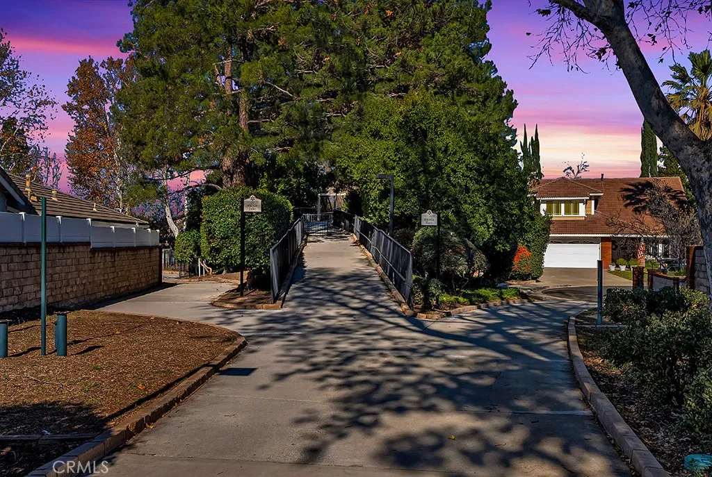23549 Via Plata, Valencia, California 91355 home-pic-40