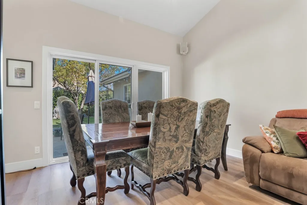 23549 Via Plata, Valencia, California 91355 home-pic-8