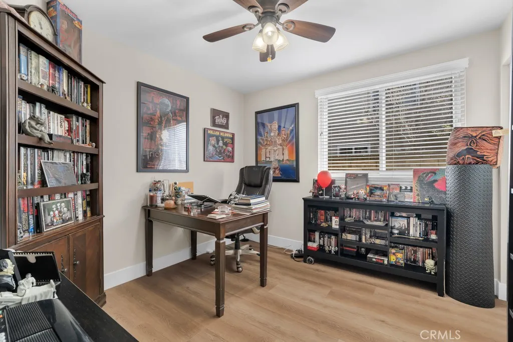 23549 Via Plata, Valencia, California 91355 home-pic-20