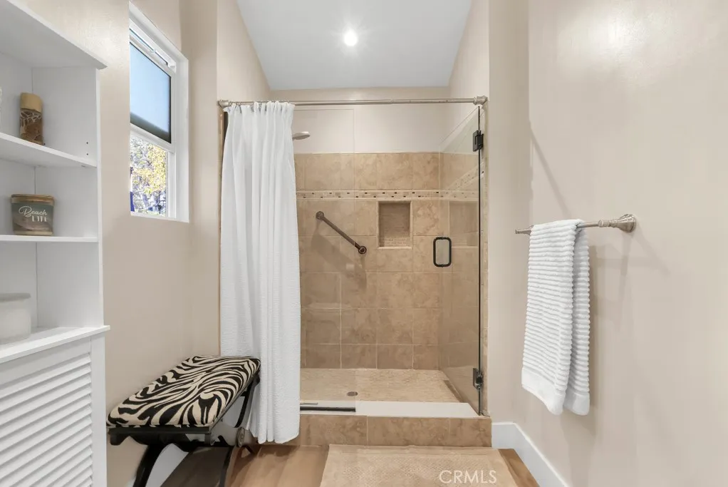 23549 Via Plata, Valencia, California 91355 home-pic-22