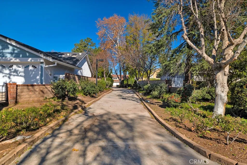 23549 Via Plata, Valencia, California 91355 home-pic-38