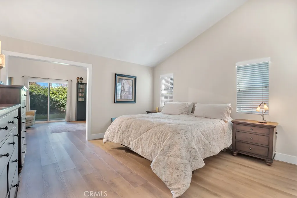 23549 Via Plata, Valencia, California 91355 home-pic-15