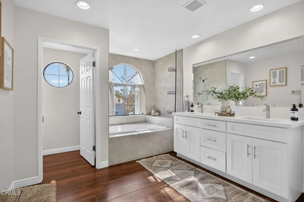 1170 Windward Way, Oxnard, California 93035 home-pic-26