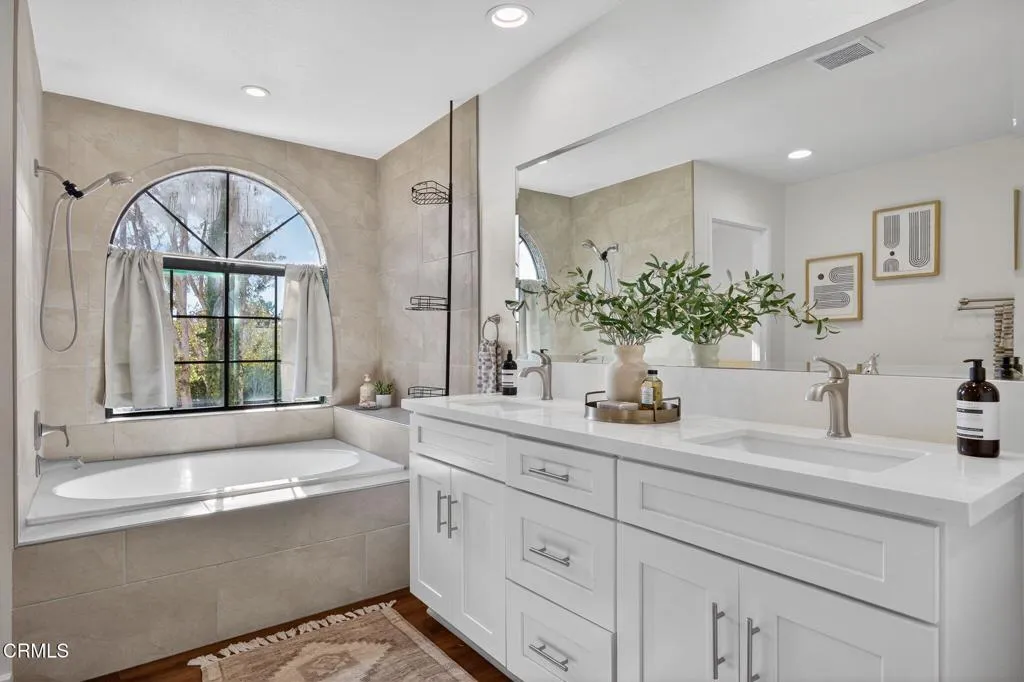 1170 Windward Way, Oxnard, California 93035 home-pic-28