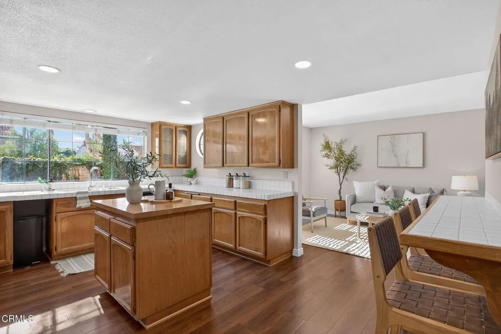 1170 Windward Way, Oxnard, California 93035 home-pic-15