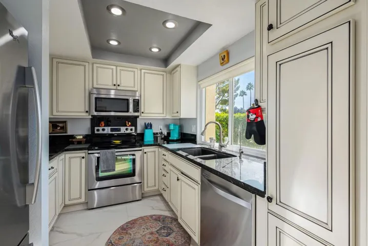 18-web-or-mls-KHHazeltine_OPMG_1225_018