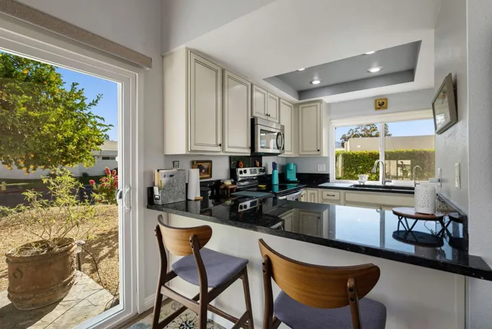 17-web-or-mls-KHHazeltine_OPMG_1225_017