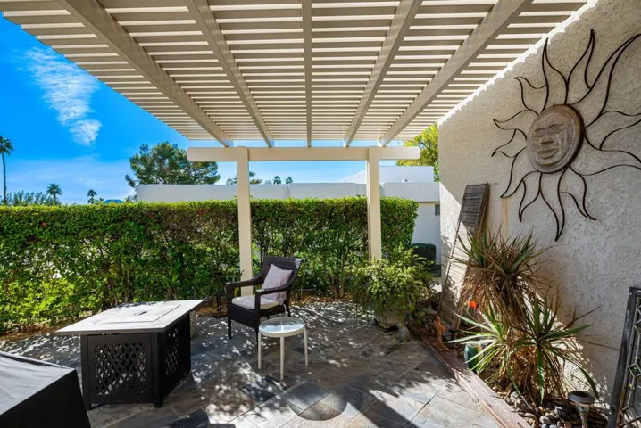30-web-or-mls-KHHazeltine_OPMG_1225_030