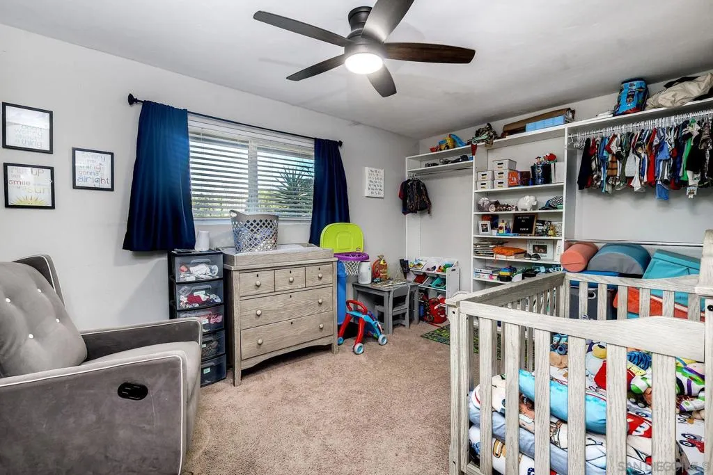 8930 Fletcher Valley Dr, Santee, California 92071 home-pic-13