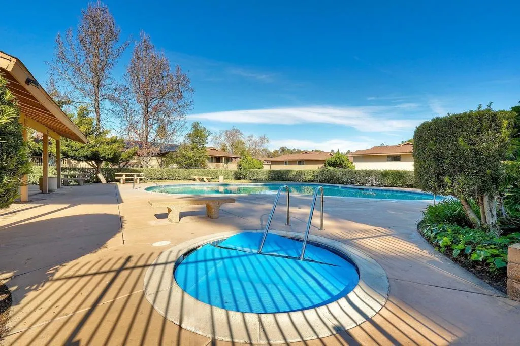 8930 Fletcher Valley Dr, Santee, California 92071 home-pic-23