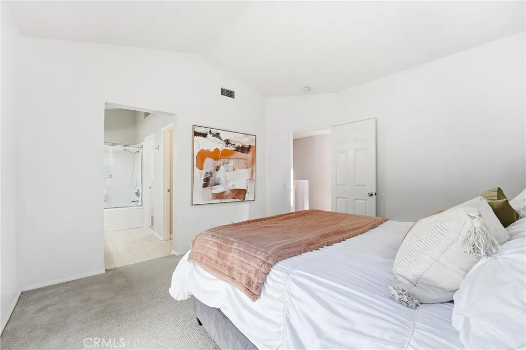 107 Chandon, Laguna Niguel, California 92677 home-pic-19