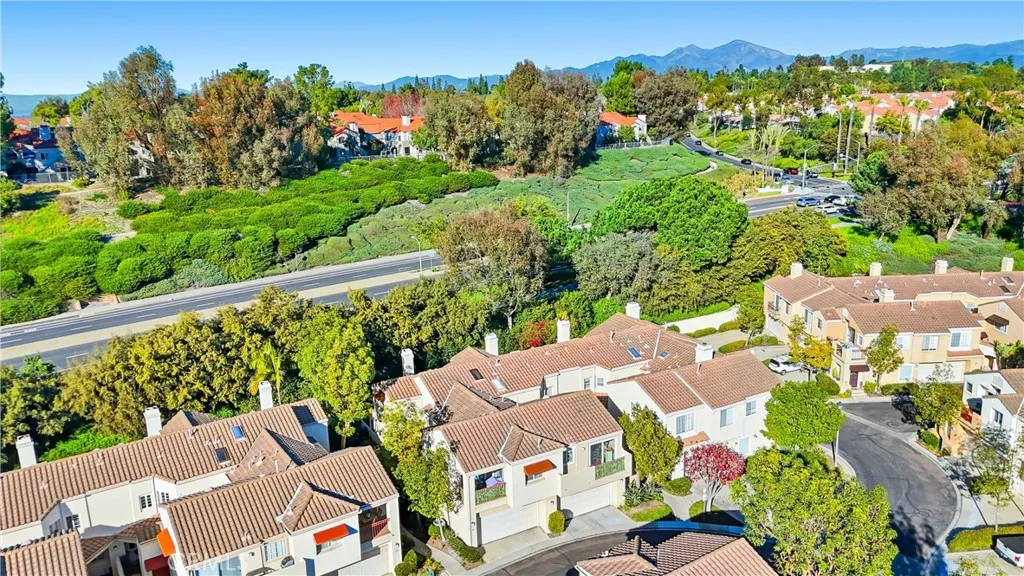 107 Chandon, Laguna Niguel, California 92677 home-pic-29