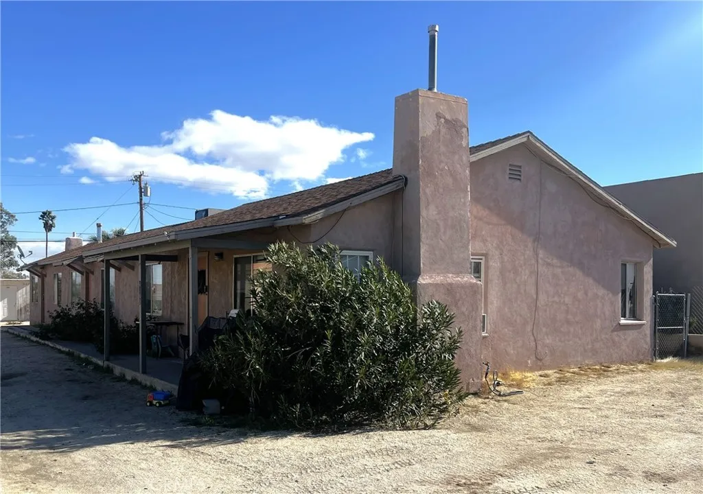 6565 Morongo, 29 Palms, California 92277 home-pic-2