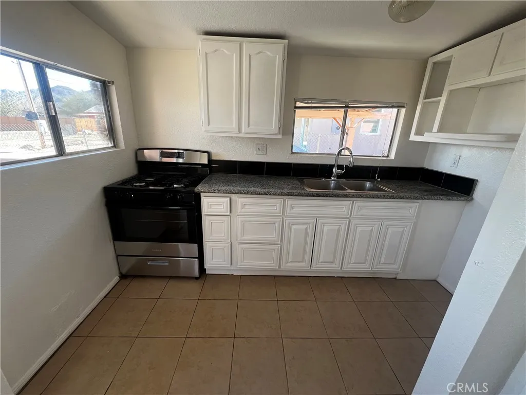 6565 Morongo, 29 Palms, California 92277 home-pic-13