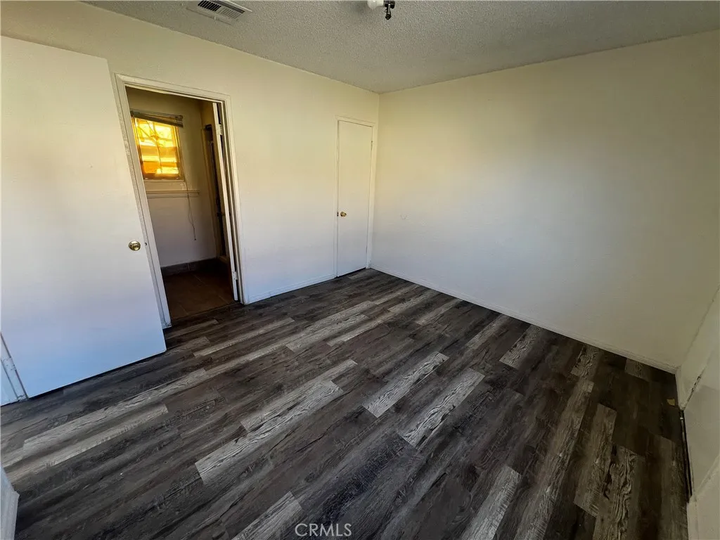 6565 Morongo, 29 Palms, California 92277 home-pic-23