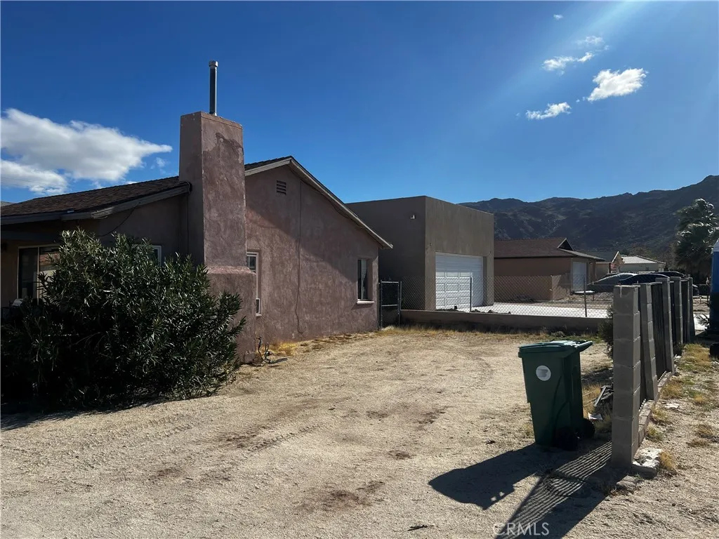 6565 Morongo, 29 Palms, California 92277 home-pic-4