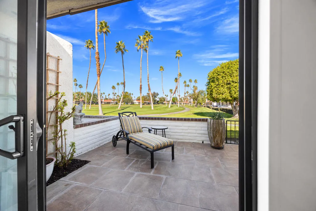 53 Marbella Drive, Rancho Mirage, California 92270 home-pic-23
