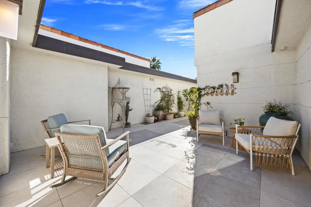 53 Marbella Drive, Rancho Mirage, California 92270 home-pic-31
