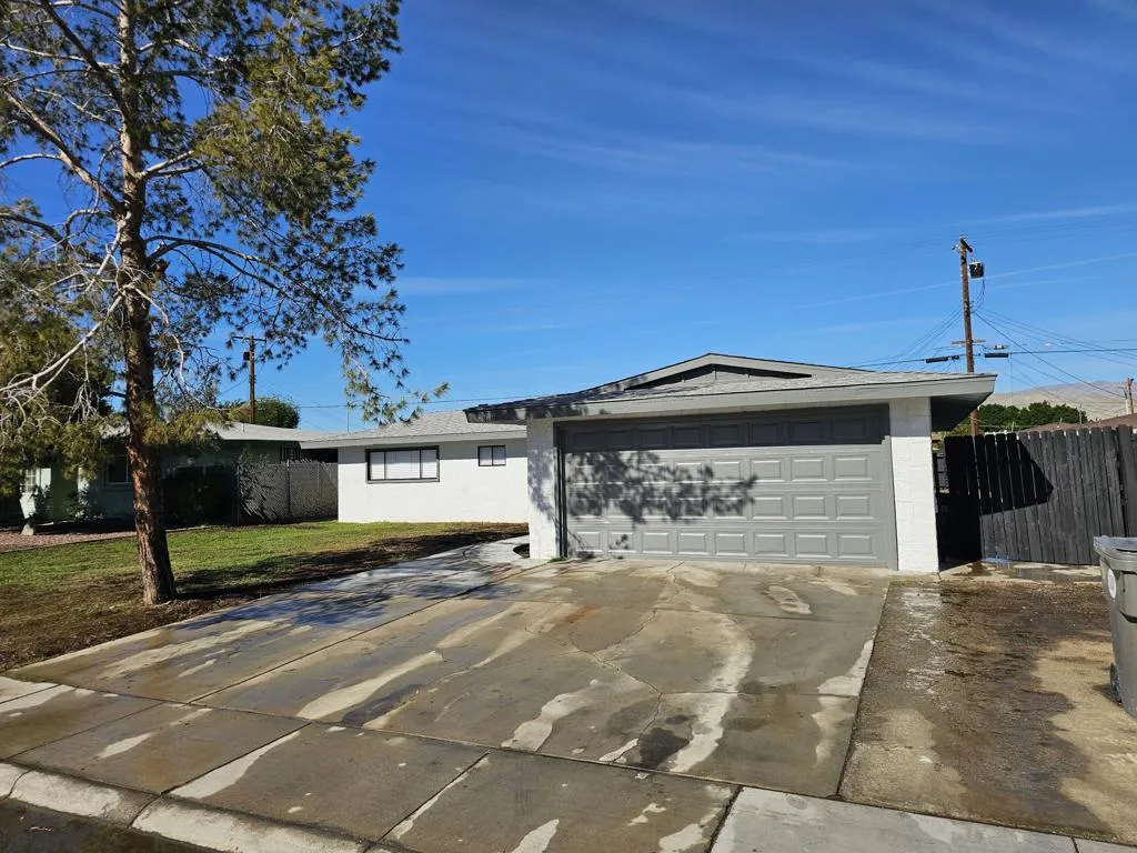 82180 Verbena Avenue, Indio, California 92201 home-pic-26