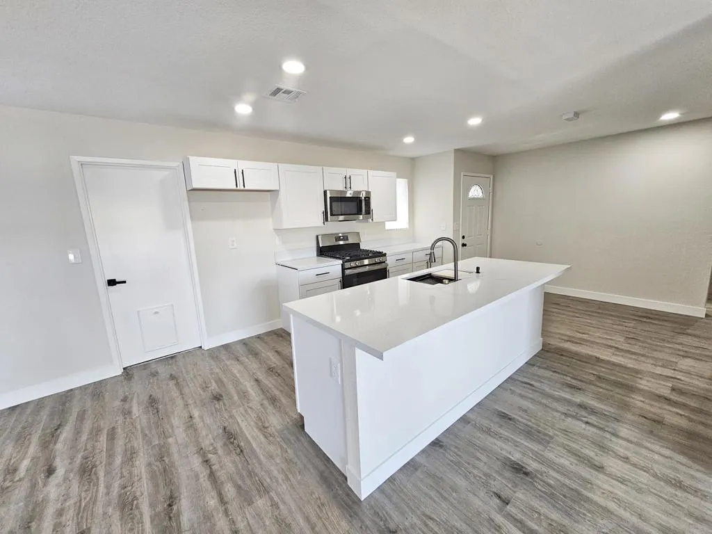 82180 Verbena Avenue, Indio, California 92201 home-pic-6
