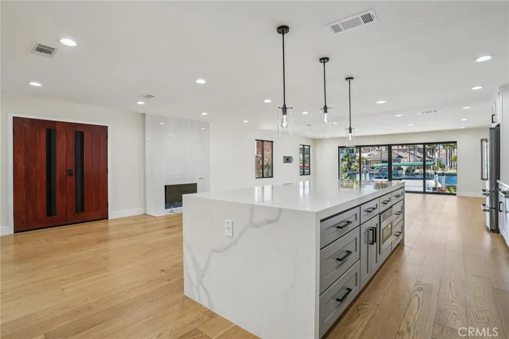 21922 Erie, Lake Forest, California 92630 home-pic-18