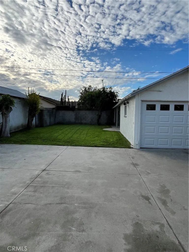5431 5th, Los Angeles, California 90043 home-pic-4