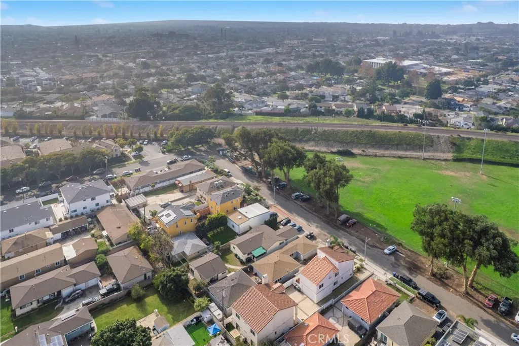 18506 Kingsdale Ave, Redondo Beach, California 90278 home-pic-8