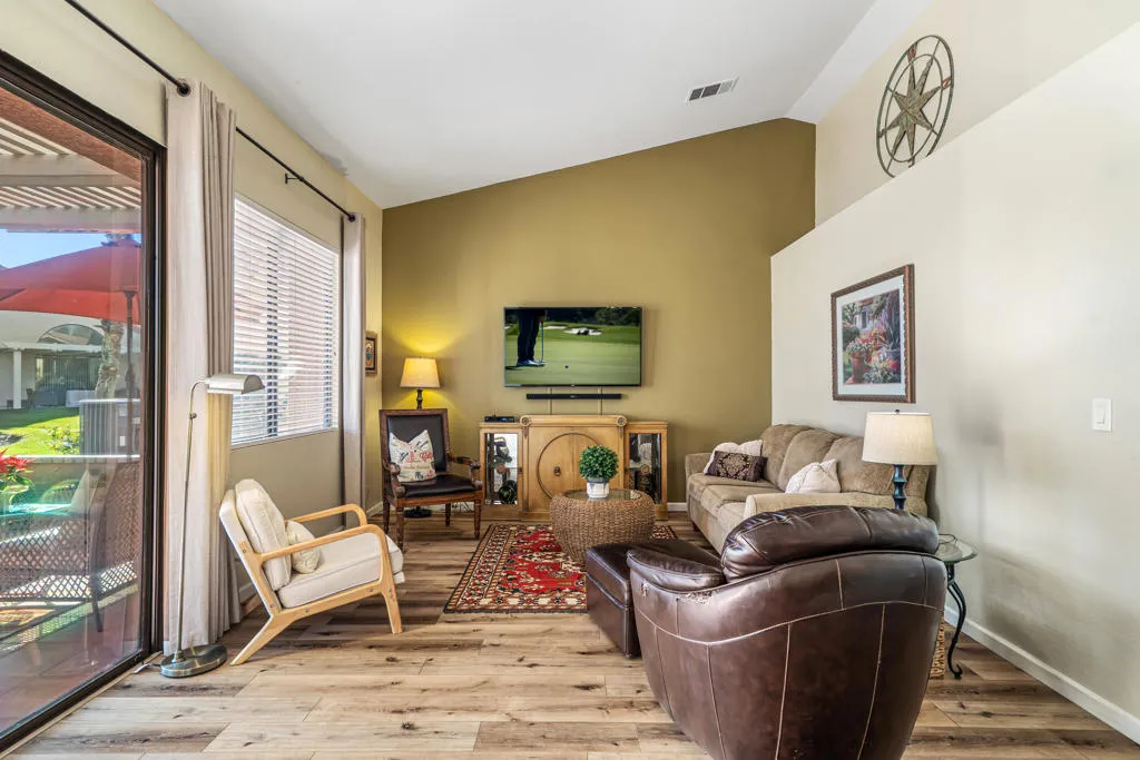 42334 Sari Court, Palm Desert, California 92211 home-pic-12