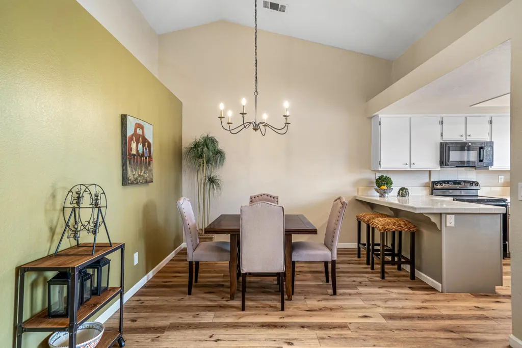 42334 Sari Court, Palm Desert, California 92211 home-pic-14