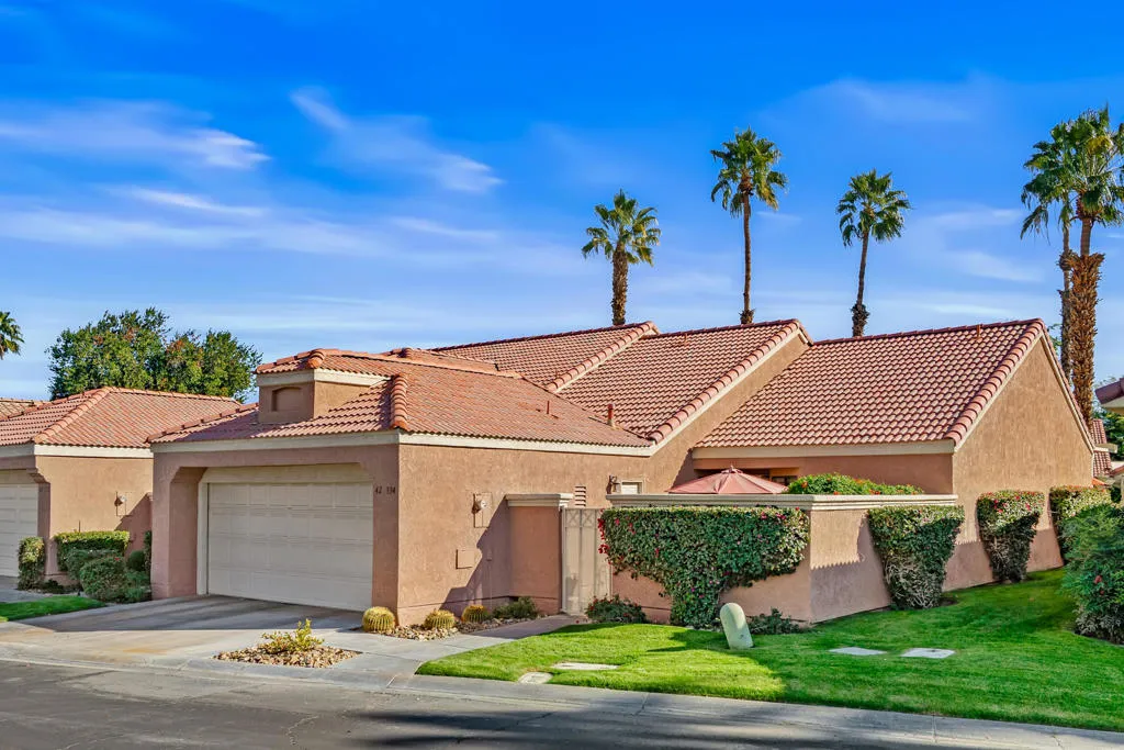 42334 Sari Court, Palm Desert, California 92211 home-pic-4