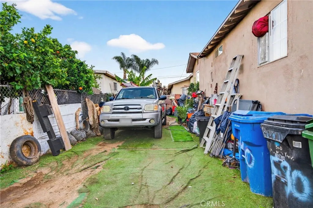 578 W Oliver, San Pedro, California 90731 home-pic-16