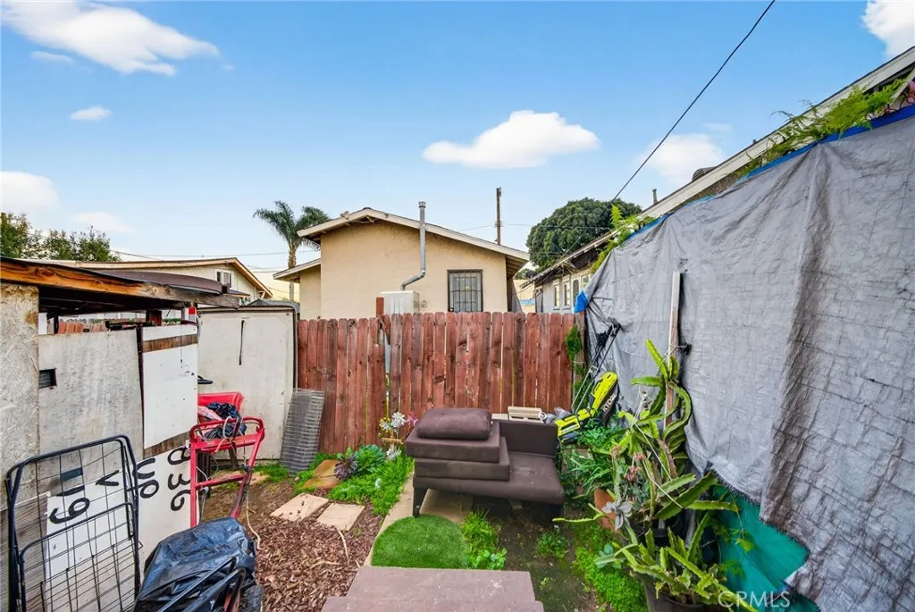 578 W Oliver, San Pedro, California 90731 home-pic-11