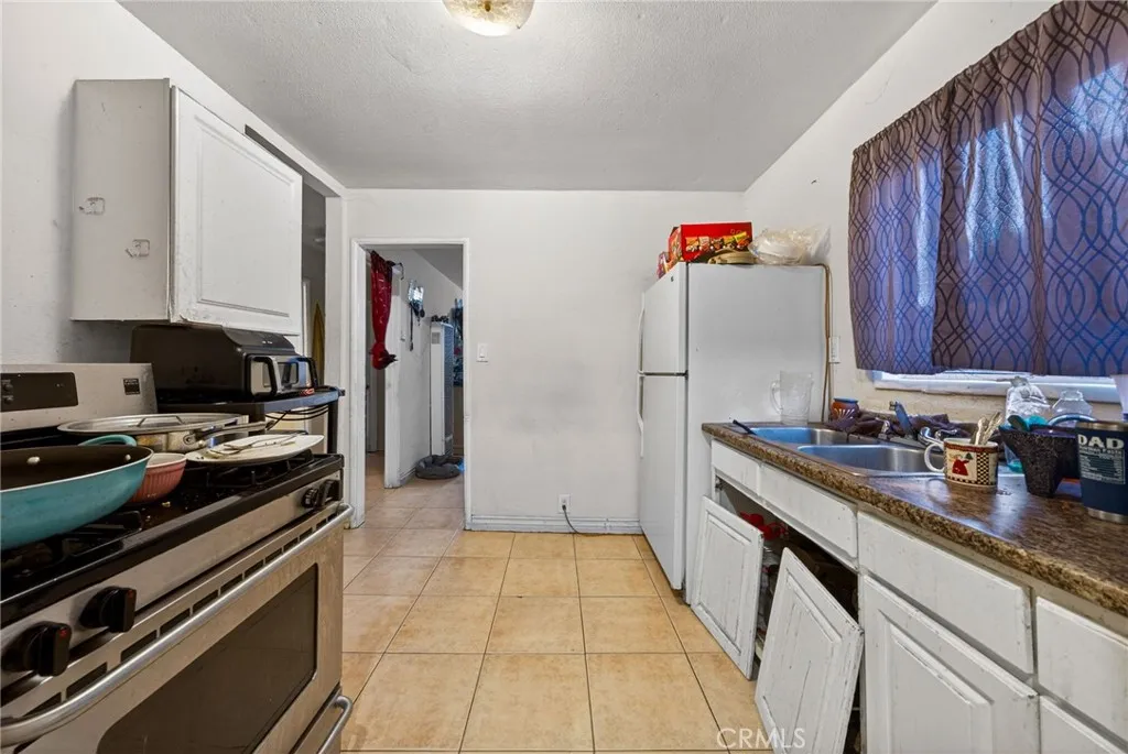578 W Oliver, San Pedro, California 90731 home-pic-13