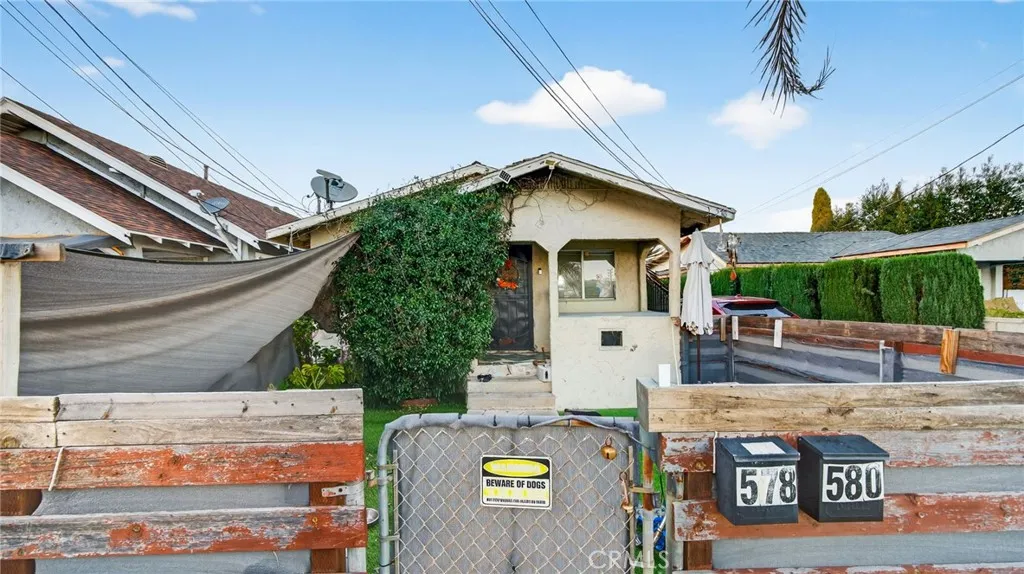 578 W Oliver, San Pedro, California 90731 home-pic-17