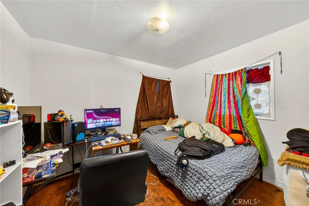 578 W Oliver, San Pedro, California 90731 home-pic-10