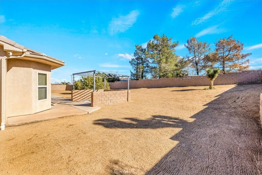 8443 Bannock, Yucca Valley, California 92284 home-pic-44