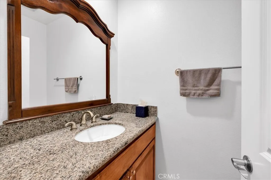 8443 Bannock, Yucca Valley, California 92284 home-pic-36