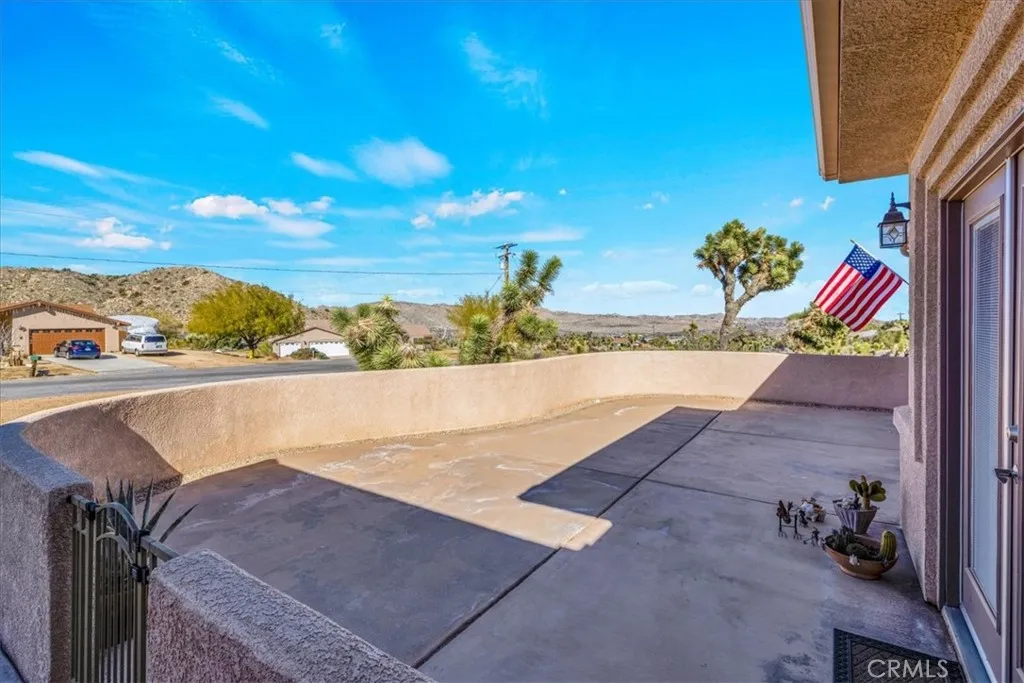 8443 Bannock, Yucca Valley, California 92284 home-pic-5