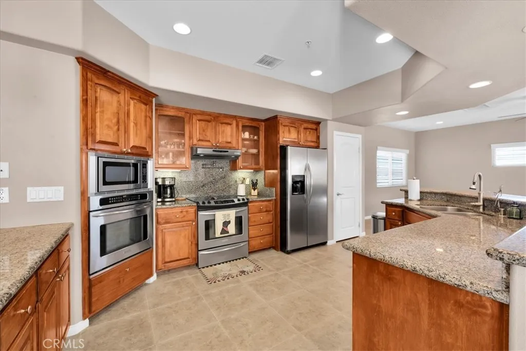 8443 Bannock, Yucca Valley, California 92284 home-pic-12