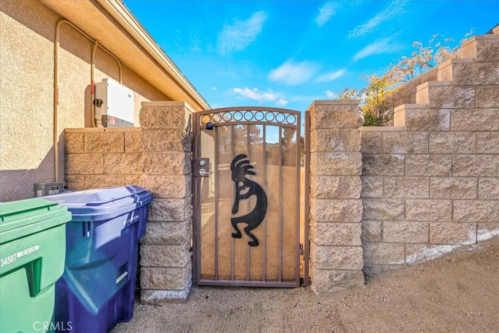8443 Bannock, Yucca Valley, California 92284 home-pic-48