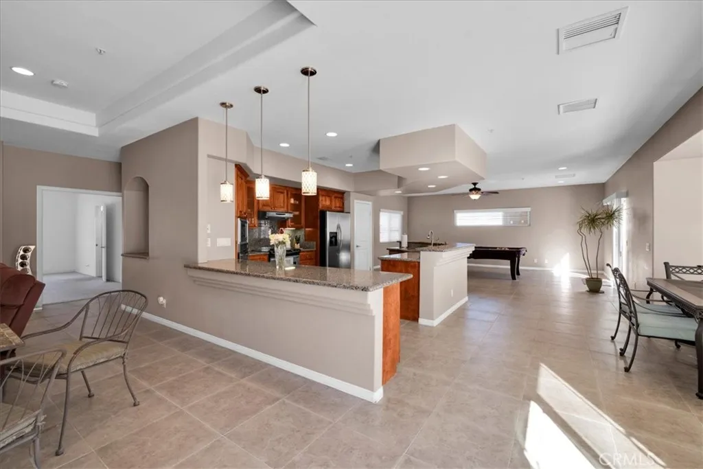 8443 Bannock, Yucca Valley, California 92284 home-pic-11