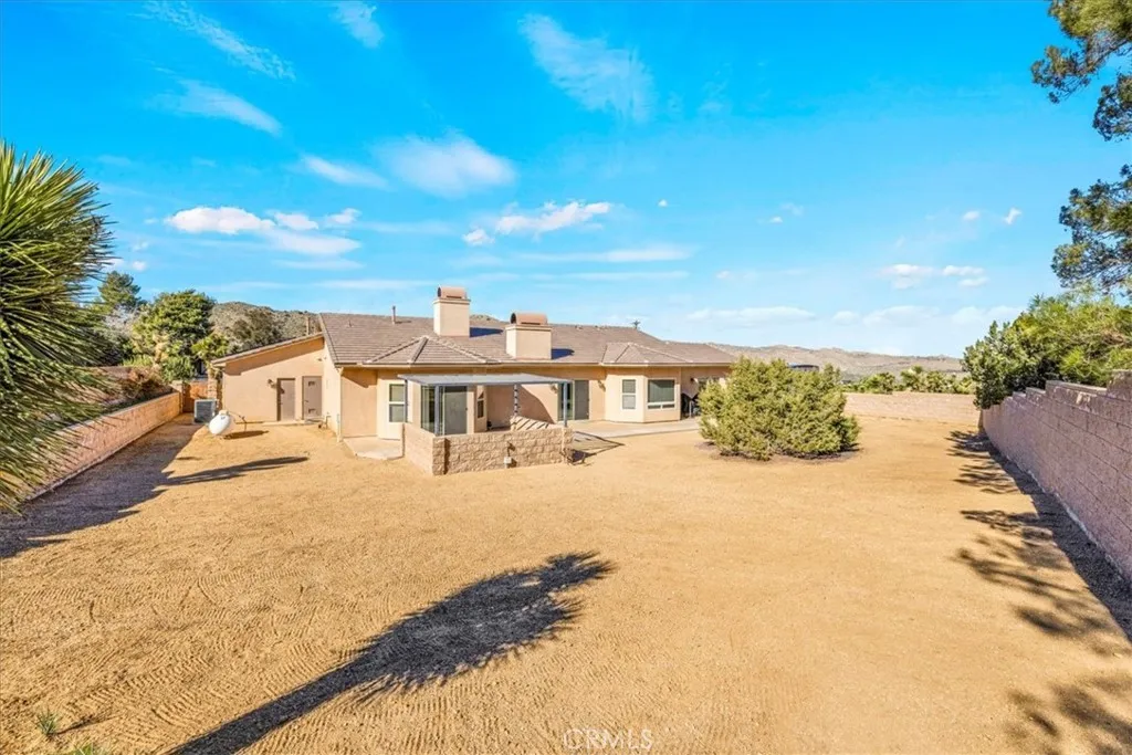 8443 Bannock, Yucca Valley, California 92284 home-pic-43