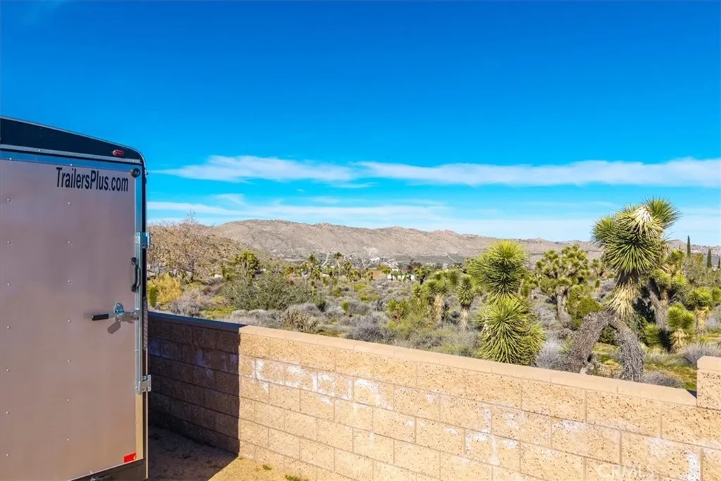 8443 Bannock, Yucca Valley, California 92284 home-pic-50