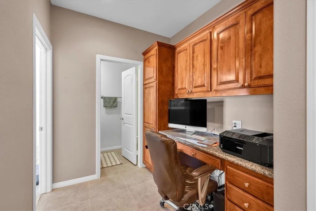 8443 Bannock, Yucca Valley, California 92284 home-pic-37
