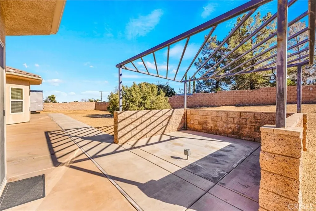 8443 Bannock, Yucca Valley, California 92284 home-pic-45
