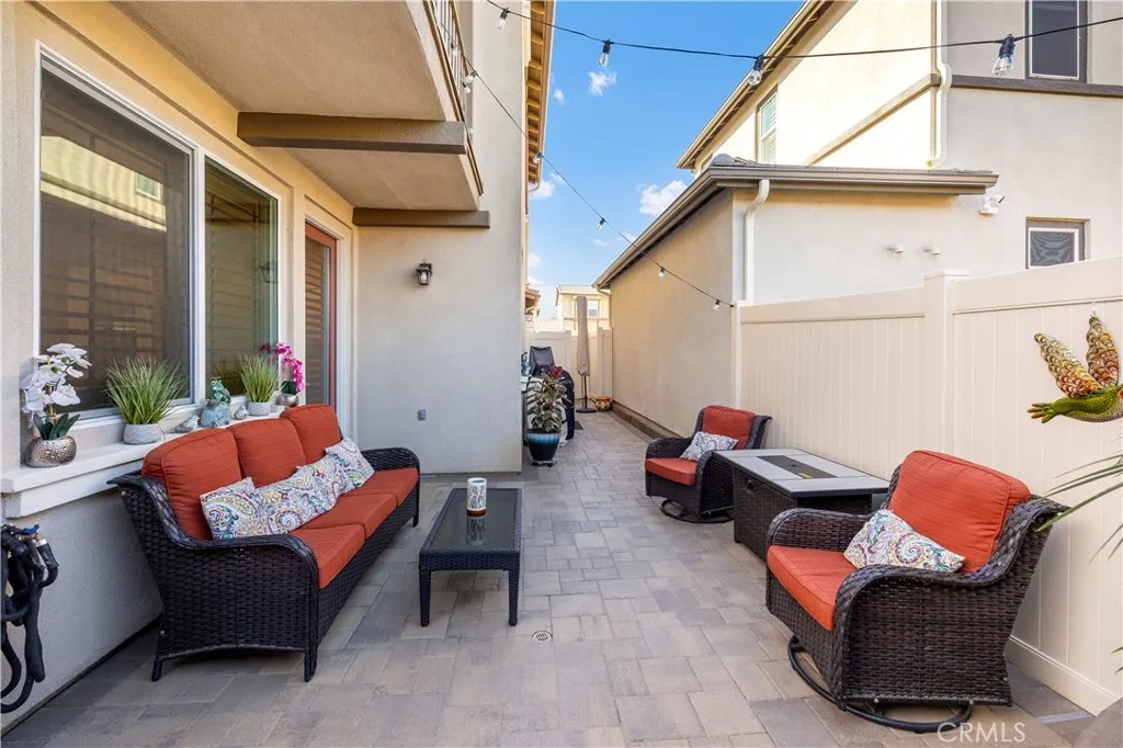 39320 Brunello Way, Temecula, California 92591 home-pic-32