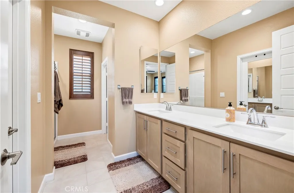 39320 Brunello Way, Temecula, California 92591 home-pic-21