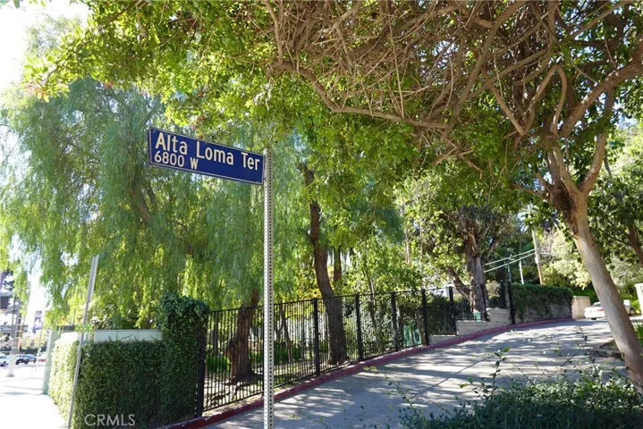 ENTRANCE OFF ODIN/HIGHLAND BLVD.